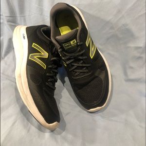New Balance Versi Comfort Ride Sneakers women’s 8